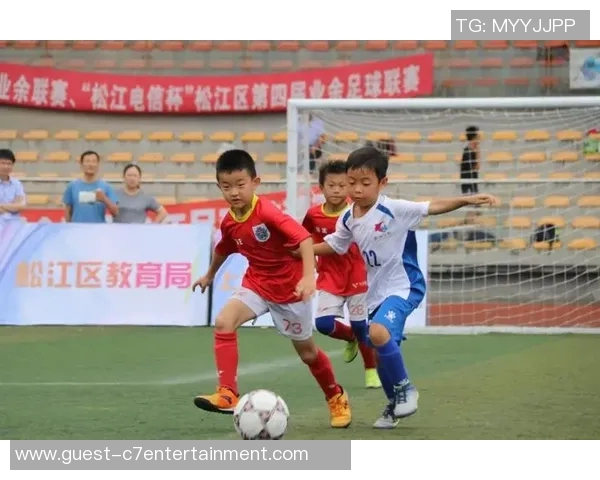 陕西司法厅足球队携手社会力量推动青少年足球发展新篇章